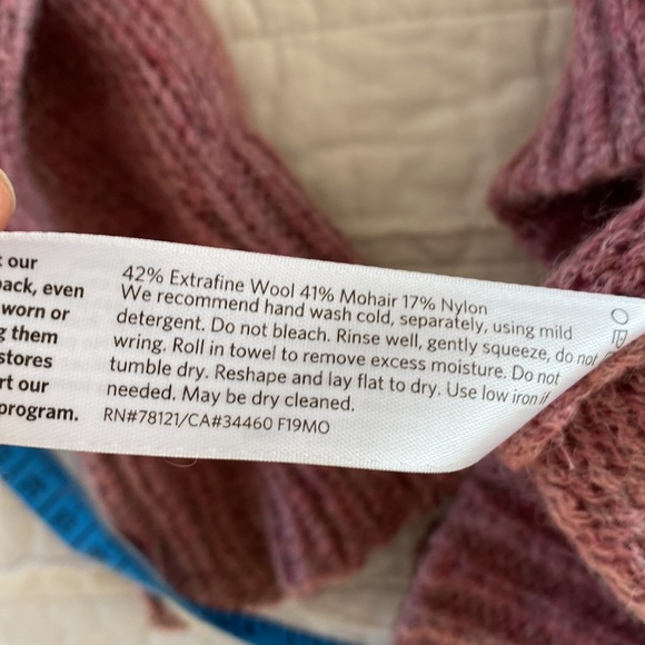 Eileen Fisher rose pink or light mauve sweater - Picture 8 of 12